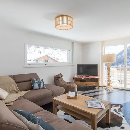 Silver Apartment